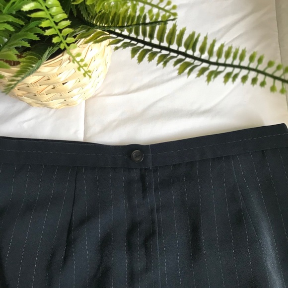 🏷️BUY 4 GET 1 FREE🏷️ Vintage Beecher’s Brook Petites Pinstripe Work Skirt - Picture 5 of 6